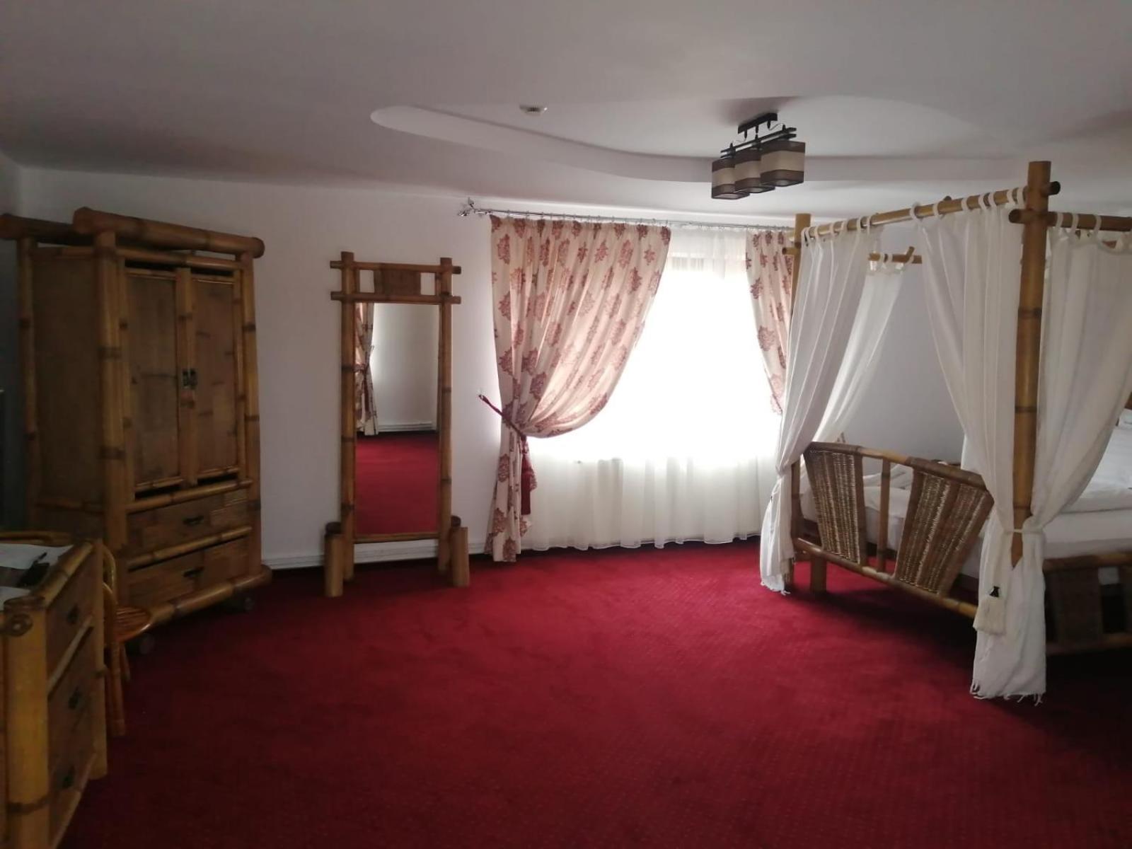 Pensiunea Rosenau Rîşnov Ngoại thất bức ảnh